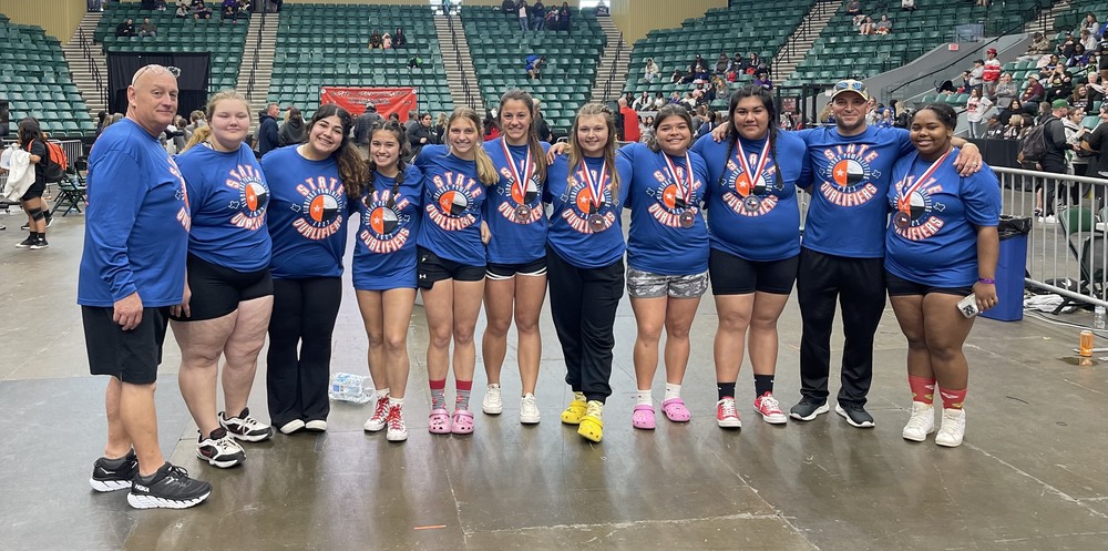 GHS Girls Powerlifters Win at State