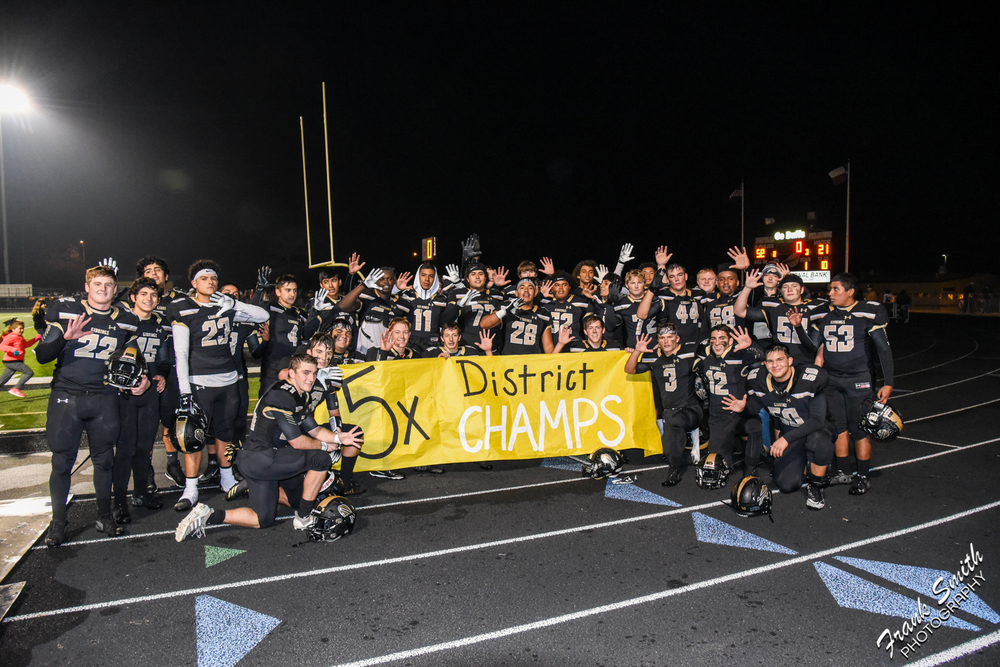 Buffs Win 5th Consecutive District Championship Giddings ISD